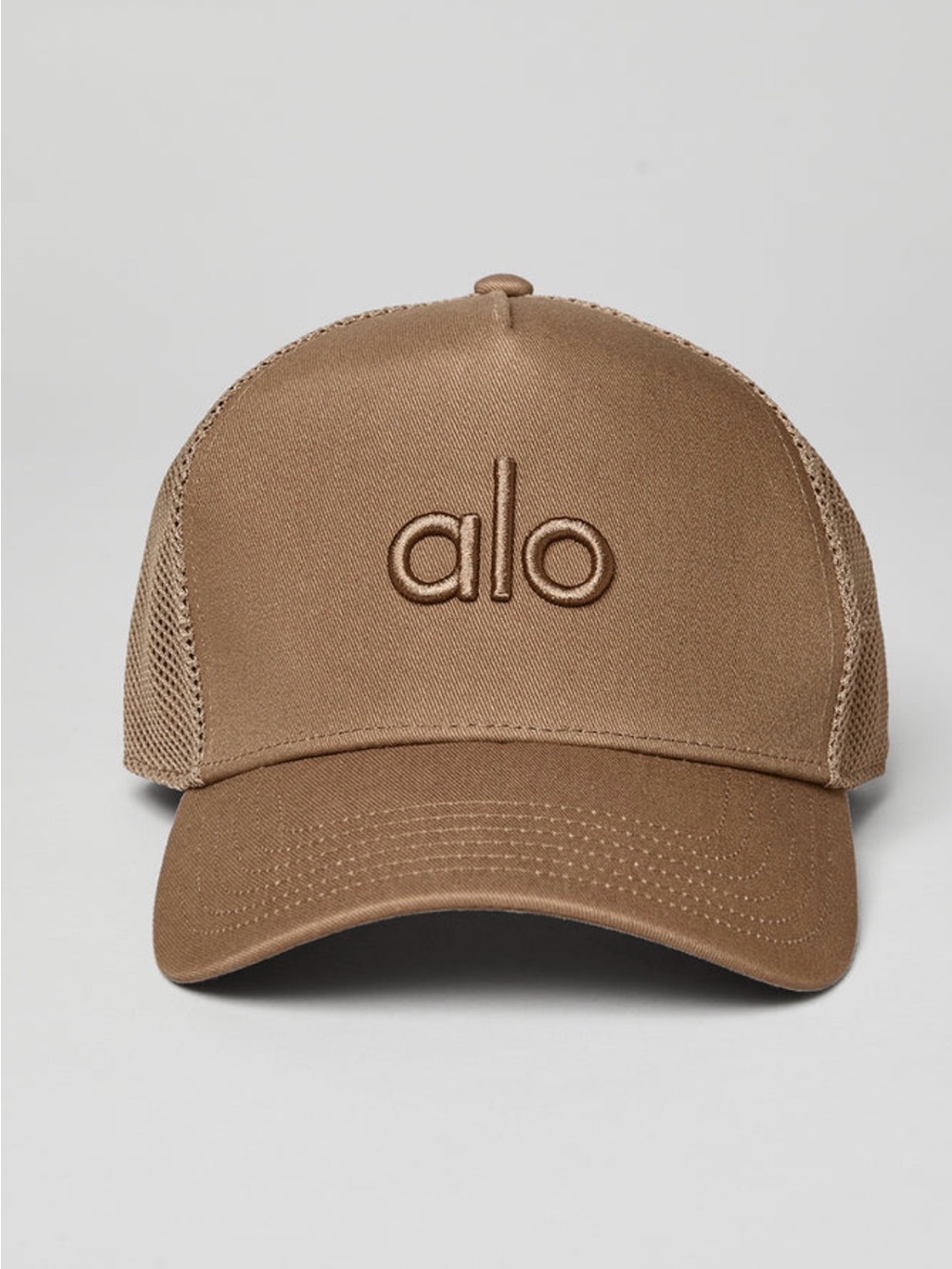 Alo Yoga District Trucker Hat Beige Tan Logo Mesh Snapback Cap